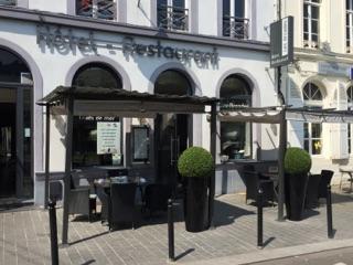 Hotel Restaurant Les Arcades Valenciennes Exterior foto